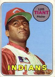 1969 Topps Baseball Cards      560     Luis Tiant